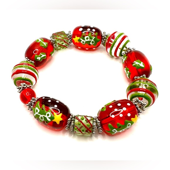 Beautiful European Glass Bead Elastic Bracelet-Christmas Colors & Theme - Picture 2 of 10